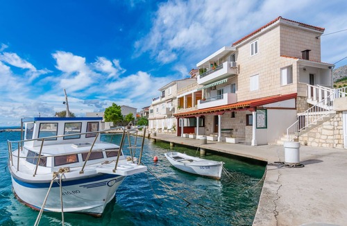 Dugi Rat Apartment | Apartments Bety (30761-A3) - Dugi Rat