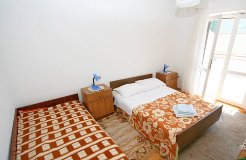 Stari Grad Apartment | Apartments Božidar, (11252), Stari Grad, Croatia