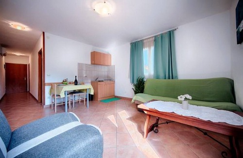 Pasadur Apartment | Apartments Bruna Lastovo-Superior One Bedroom Apartment with Balcony and Sea View-Zeleni