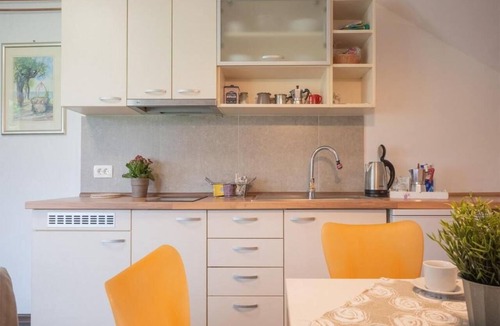 Lukovica Apartment | Apartments Bukor with seasonal pool