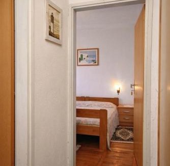 Klenovica Apartment | Apartments by the sea Klenovica, Novi Vinodolski - 5575