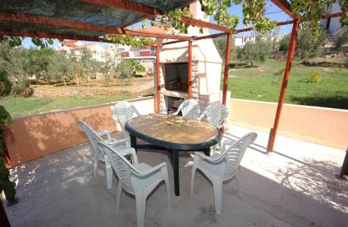 Lukoran Apartment | Apartments by the sea Lukoran (Ugljan) - 8470
