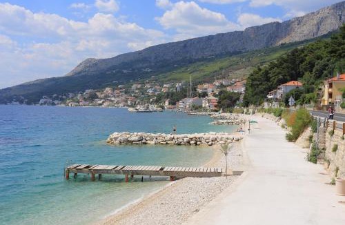 Dugi Rat Apartment | Apartments by the sea Mali Rat (Omis) - 2811