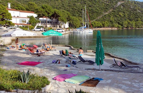 Pasadur Apartment | Apartments by the sea Pasadur, Lastovo - 8351