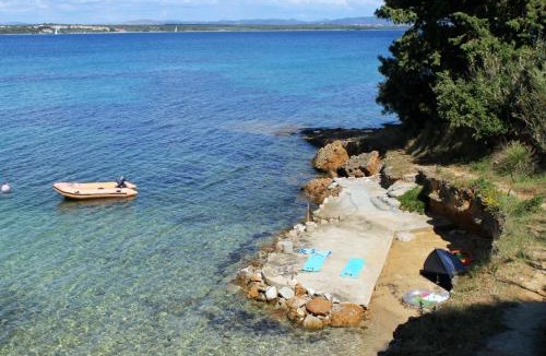 Tkon Apartment | Apartments by the sea Tkon, Pasman - 8454