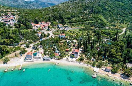 Krucica Apartment | Apartments Cypress Sea Cove