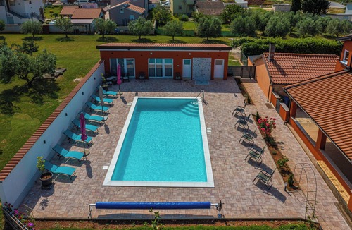 Pula Apartment | Apartments Danka, (16246), Pula, hr