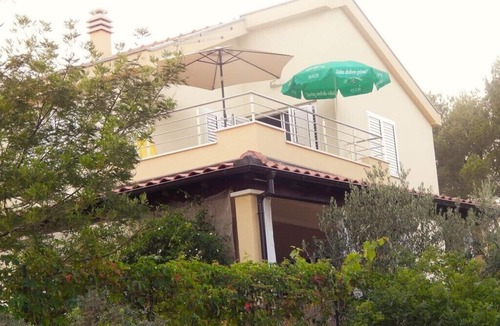 Cove Osibova (Milna) Apartment | Apartments Deni, (12256), Osibova, hr