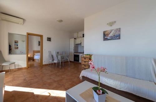 Zavala Apartment | Apartments Ena (33981-A2) - Zavala - island Hvar