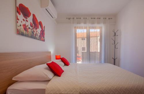 Cres Apartment | Apartments Eva