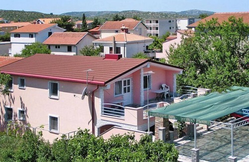 Pirovac Apartment | Apartments Fortuna in Pirovac, close to the seabeach