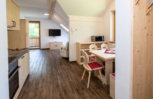 Ukanc Apartment | Apartments Goldhorn Kingdom - Two bedroom apartment with Balcony (F)