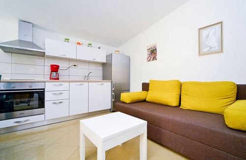 Biograd na Moru Apartment | Apartments Ivan, (14196), Biograd, hr
