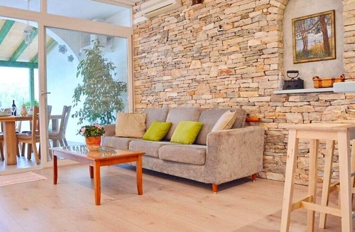Vrbanj Apartment | Apartments Ivan, (14675), Basina, Croatia