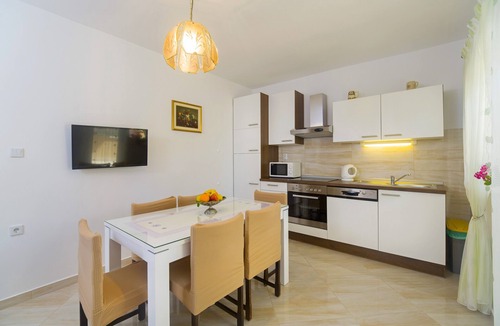 Poljica Apartment | Apartments Ivanka, (14674), Poljica, Croatia