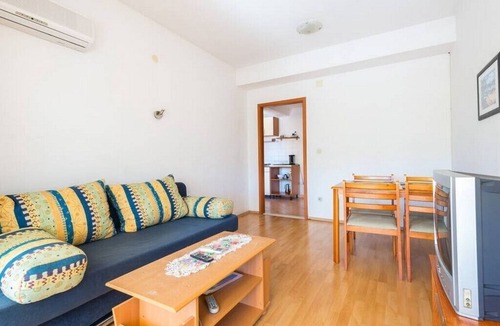 Gornji Kono Apartment | Apartments Ivanka, (14888), Dubrovnik, hr