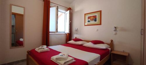 Cove Osibova (Milna) Apartment | Apartments Ivano