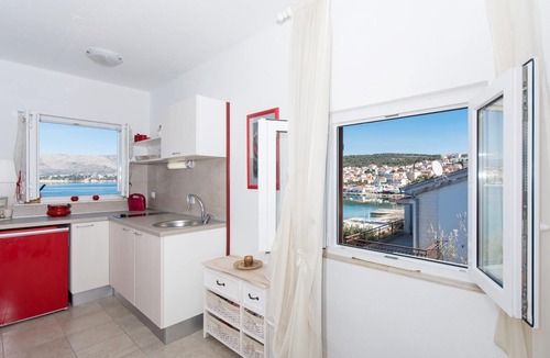 Okrug Gornji Apartment | Apartments Ivo, (2529), Okrug Gornji, hr