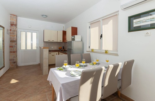 Omis Apartment | Apartments Jasna (35911-A1) - Omis