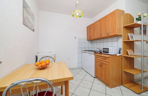 Vratarusa Apartment | Apartments Jasna (64261-A1) - Senj