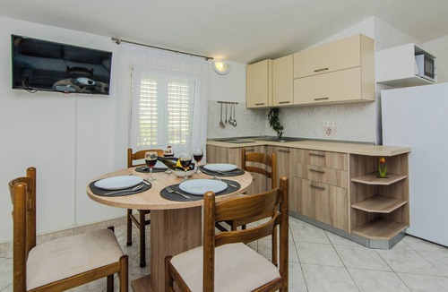 Nin Apartment | Apartments Josip, (15040), Nin, hr