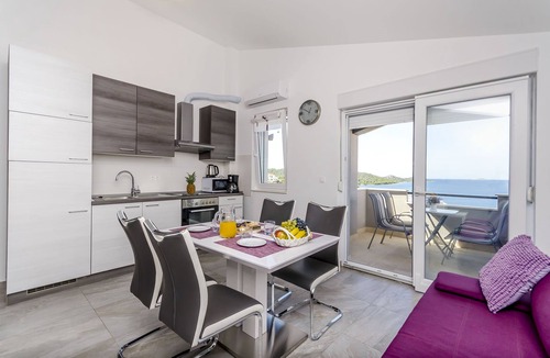 Razanj Apartment | Apartments Katic (56891-A4) - Razanj