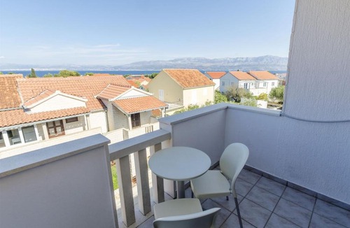 Supetar Apartment | Apartments Klara