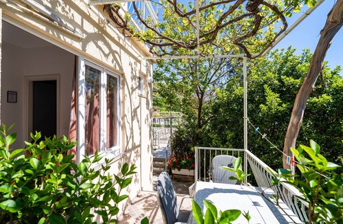 Zavrelje Apartment | Apartments Klis -Studio Apartment with Terrace - 2 (A)