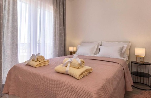 Moca Apartment | Apartments Lana