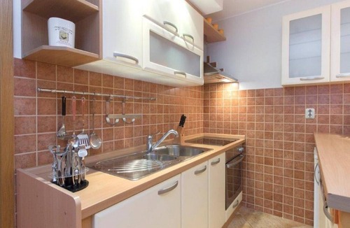 Zaboric Apartment | Apartments Lavandela Girandela (115081-A2) - Zaboric (Sibenik)