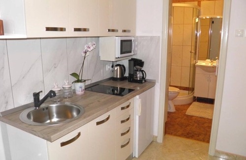 Bogovici House | Apartments Lea with pool