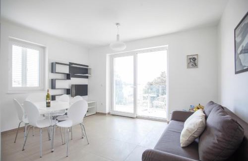 Zrce Apartment | Apartments Lofiel