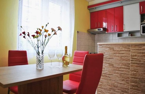 Gorinka Apartment | Apartments Margarita, (13836), Makarska, hr