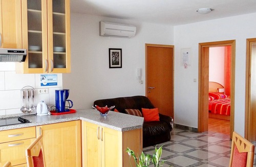 Malinska-Dubasnica Apartment | Apartments Marica, (15802), Malinska, hr