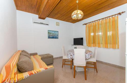 Vrpolje Apartment | Apartments Marinko