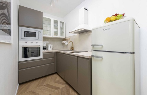 Plat Apartment | Apartments Maris-Comfort One Bedroom Apartment with Terrace and Sea view