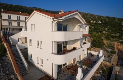 Vratarusa Apartment | Apartments Maris Senj 2