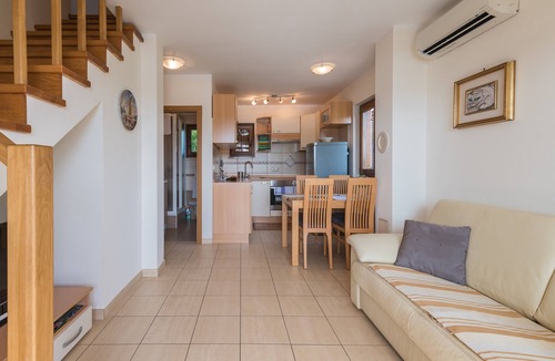 Klimno Apartment | Apartments Marjanca, (16181), Klimno, hr