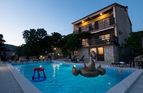 Klenovica Apartment | Apartments Mila