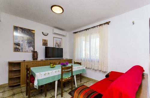 Slatine Apartment | Apartments Milka