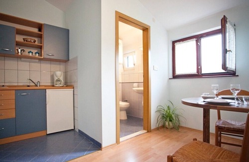 Seget Vranjica Apartment | Apartments Mirko, (10125), Seget Vranjic, hr