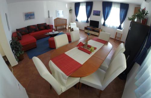 Mimice Apartment | Apartments Mistral