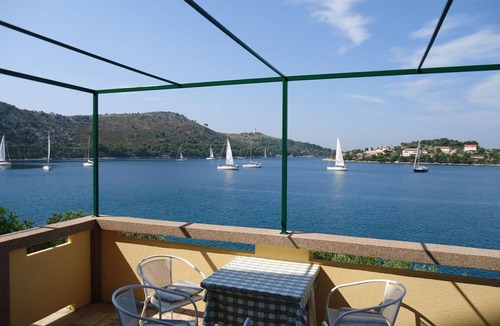Skrivena Luka Apartment | Apartments More (100881-A1) - Skrivena Luka
