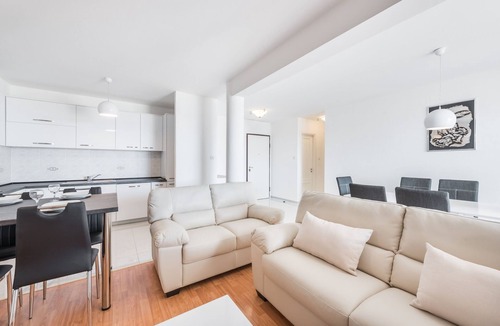 Znjan Apartment | Apartments Mrs Brightside (84311-A1) - Split