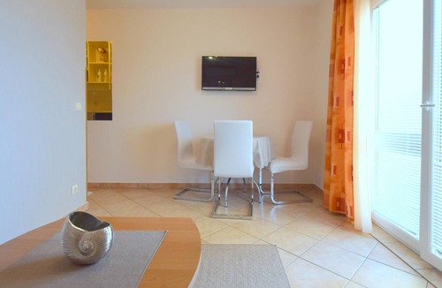 Omisalj Apartment | Apartments Nikolic (62146-A3) - Omisalj - island Krk