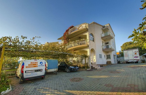 Grebastica Apartment | Apartments Nada (57041-A3) - Grebastica
