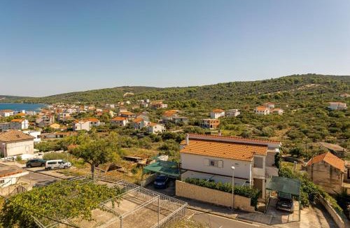Slatine Apartment | Apartments Nada