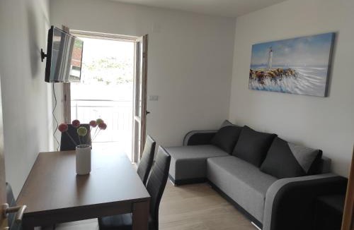 Putnikovic Apartment | Apartments Nal Biskup