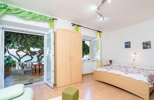 Lumbarda Apartment | Apartments Nikolina LU - One-Bedroom Apartment with terrace