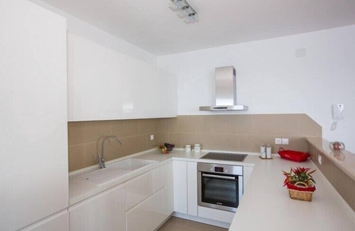 Orasac Apartment | Apartments Nina - Two-Bedroom Apartment with Balcony and Sea View (Orašac)